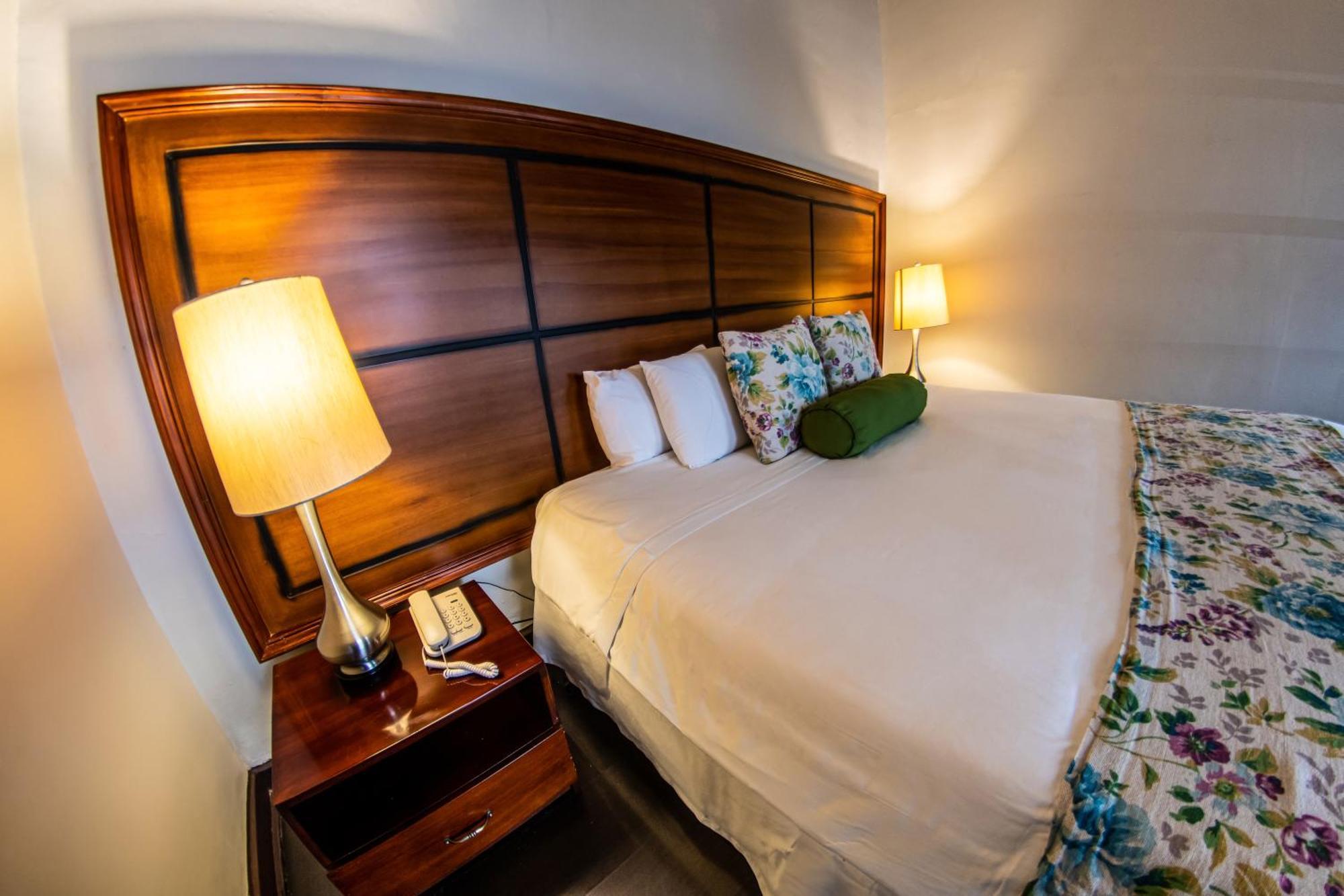 Hotel Cuenca Ngoại thất bức ảnh