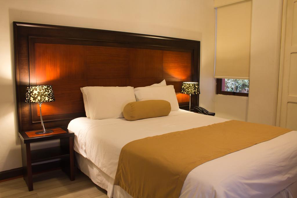 Hotel Cuenca Ngoại thất bức ảnh