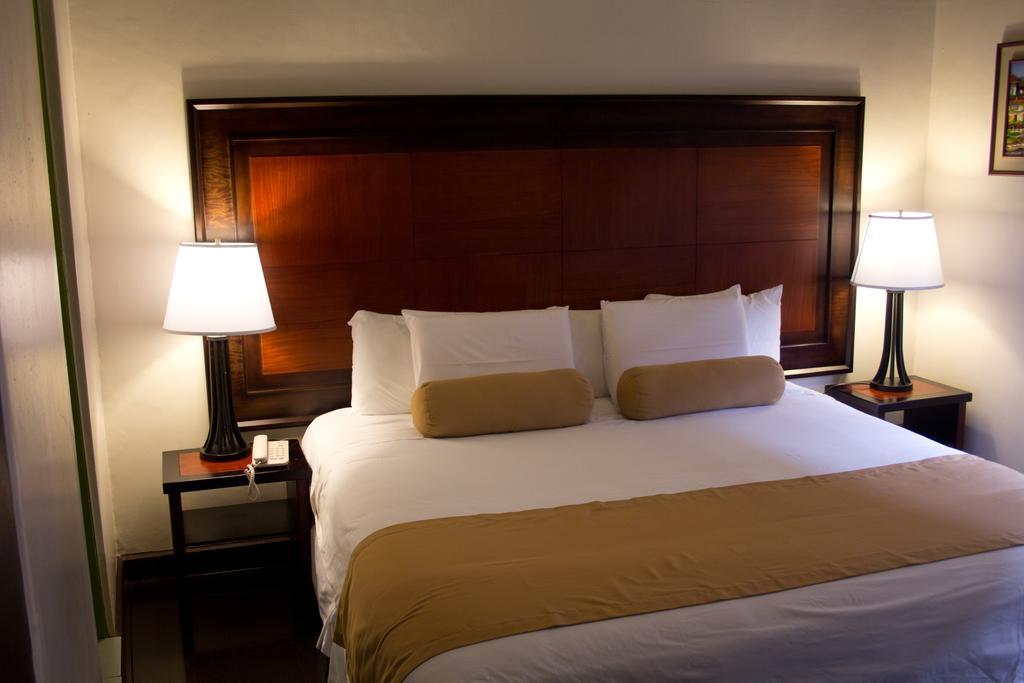 Hotel Cuenca Ngoại thất bức ảnh
